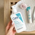 شوینده آکنه کنترل سراوی